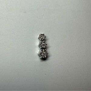 Graduated diamond flower drop pendant 14k gold